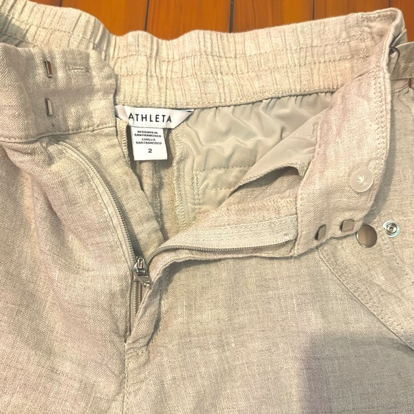 Athleta Voyager 7 inch Linen Shorts - Picture 5 of 7